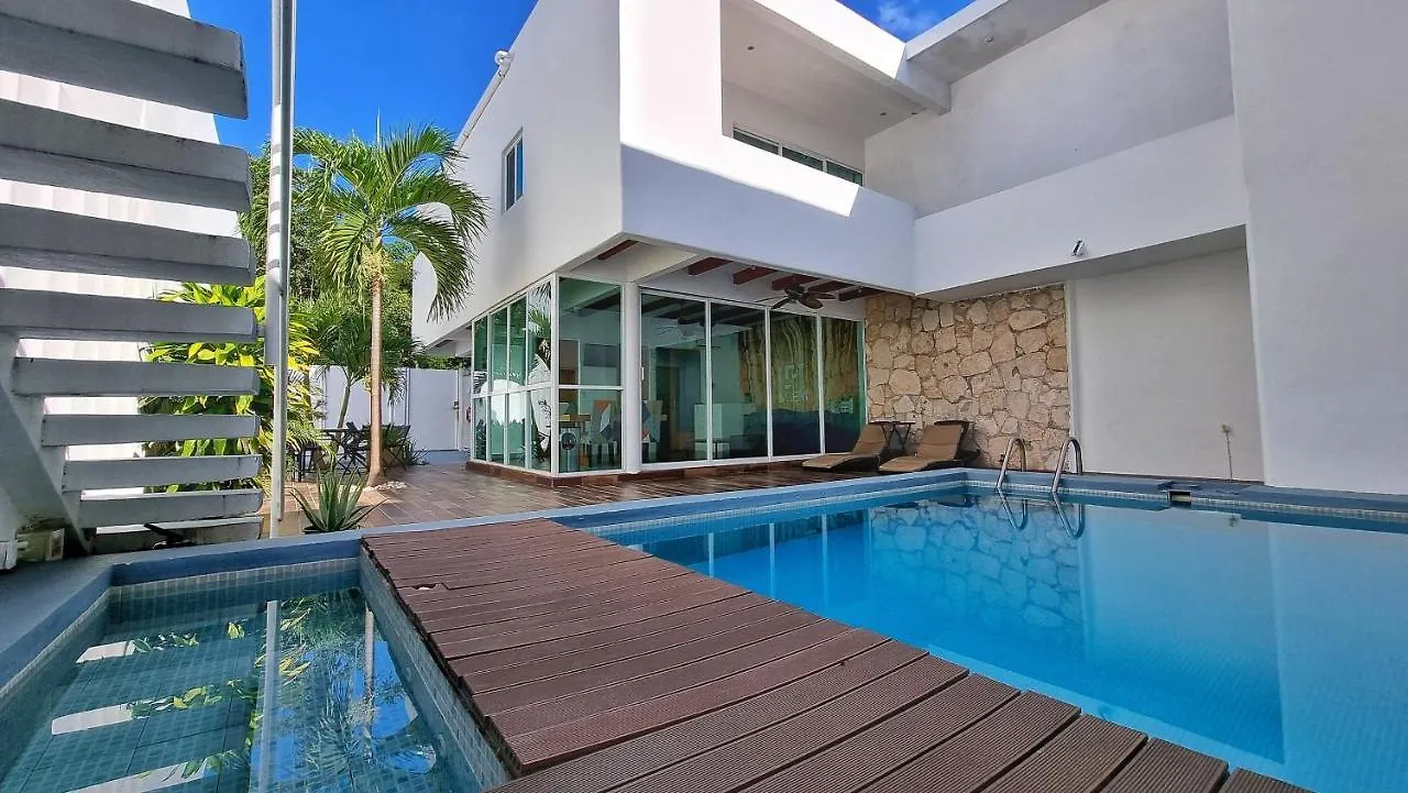 Casa Gem B&B Playa del Carmen 3*,